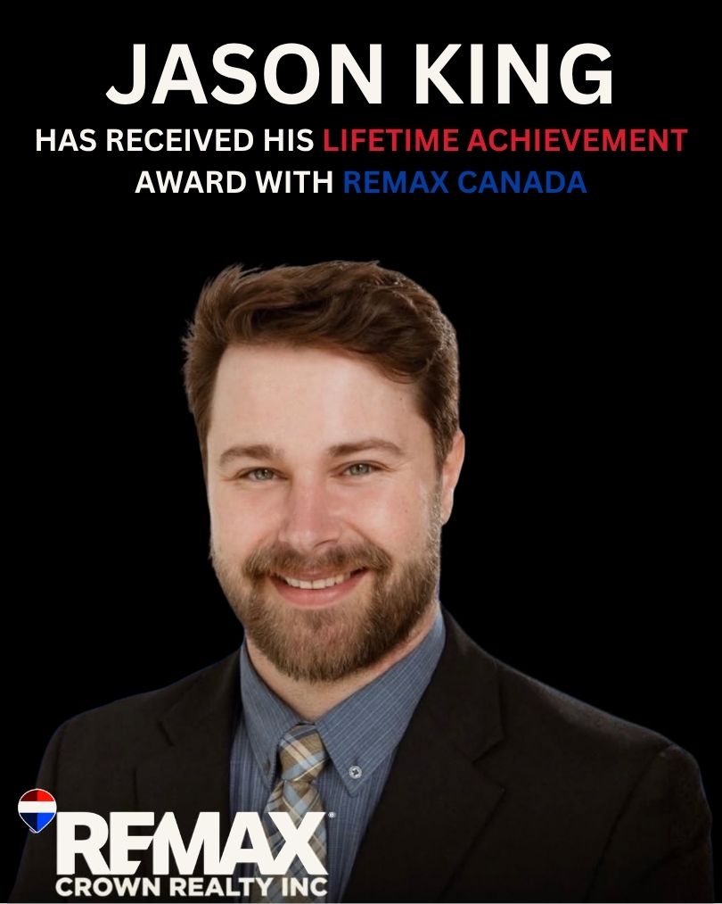 Team KING celebrates Jason King's Lifetime Achievement Award from RE/MAX Canada and his dedication to real estate and Greater Sudbury.
